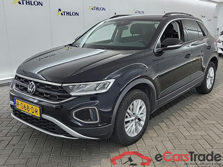 VOLKSWAGEN T-Roc 1.5 TSI 110KW DSG Life Business 5D