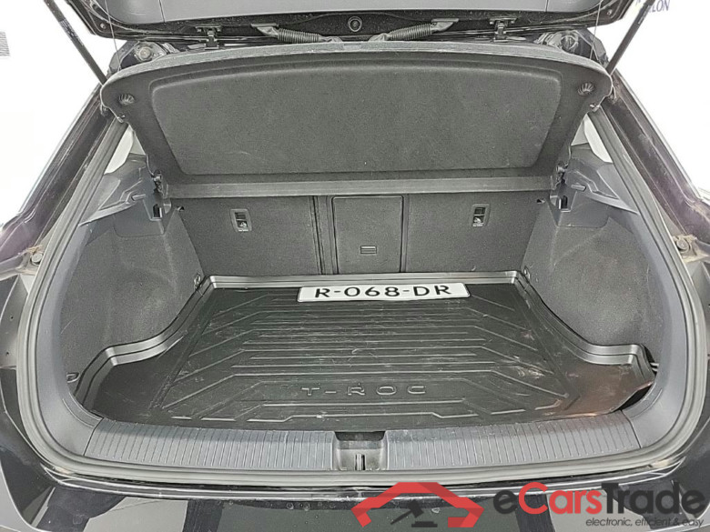 VOLKSWAGEN T-Roc 1.5 TSI 110KW DSG Life Business 5D #5