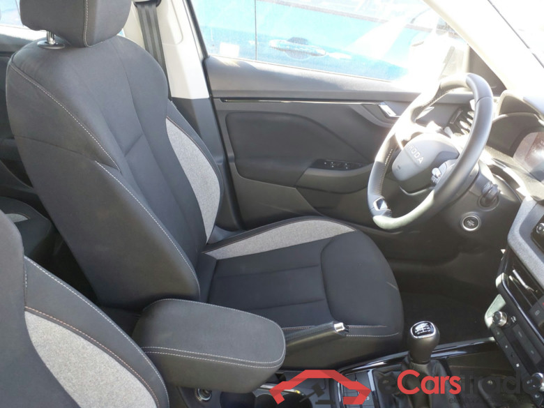 SKODA Kamiq 1.0 TSI 85 kW (115 CV) Manual 6 vel. Selection(Winterpack) #3