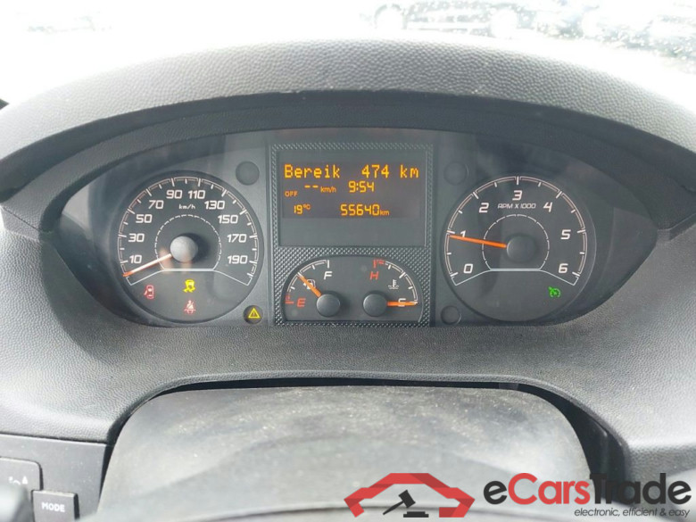 Peugeot Boxer 2.2 BlueHDi S&S 140 Premium 335 L2H2 4d #6