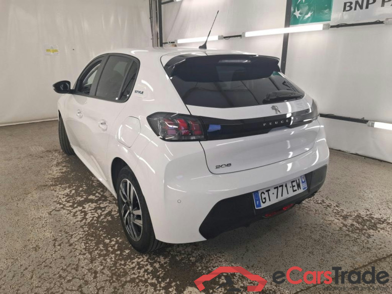 PEUGEOT 208 / 2019 / 5P / Berline PureTech 75 S&S Style(SP) #2