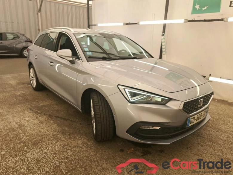 SEAT Leon Sportstourer / 2020 / 5P / Break 1.5 eTSI 150 S&S DSG Xcellence #4