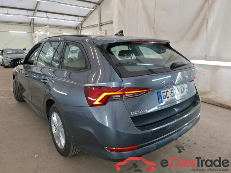 SKODA Octavia Combi / 2020 / 5P / Break 1.5 TSI mHEV e-TEC 150 DSG7 Business #2