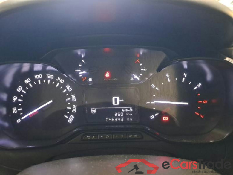 CITROEN C3 / 2016 / 5P / Berlina PureTech 83 S&S Shine Neo Patentati #4