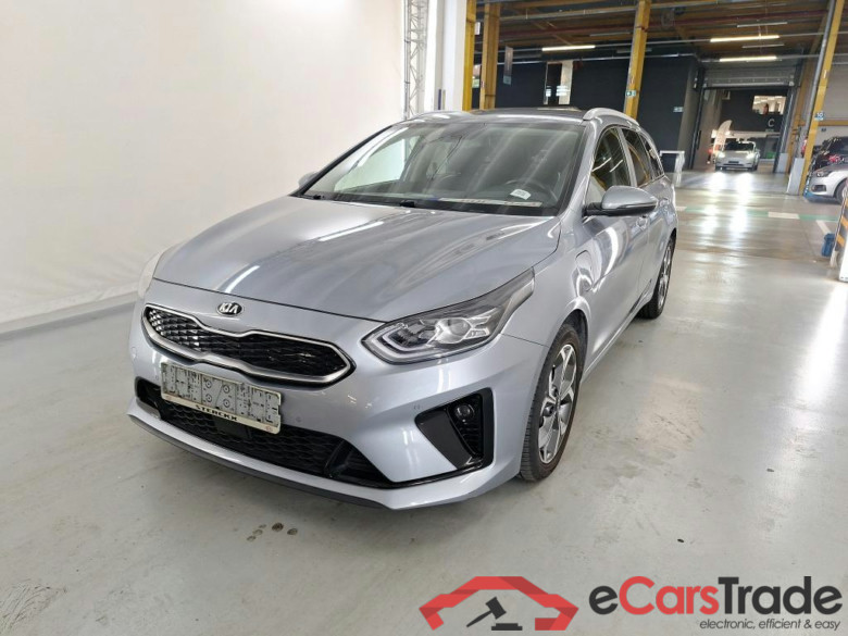 KIA CEED SPORTSWAGON - 2018 1.6 GDi PHEV Sense DCT #1