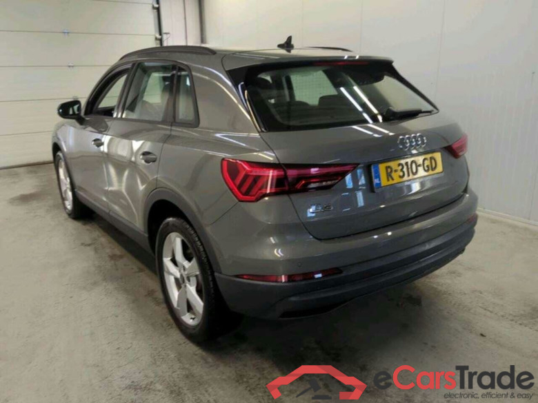 AUDI Q3 45 TFSI e Adv Editi. #6