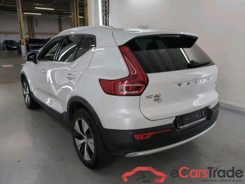 VOLVO XC40 1.5 T4 PHEV INSCRIPTION EXPR. DCT #3