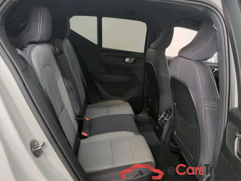 VOLVO XC40 1.5 T4 PHEV INSCRIPTION EXPR. DCT #6