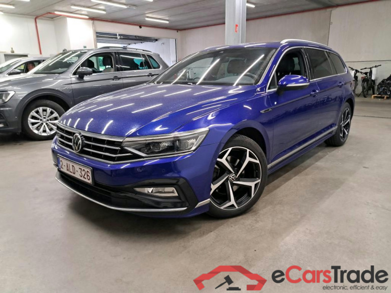 VOLKSWAGEN - VW  PASSAT VARIANT TSI OPF 150PK DSG7  Elegance Business R-Line Pack Adventure With Nappa Leather & Travel & Towing Hook & Area View & Pano Roof * PETROL *