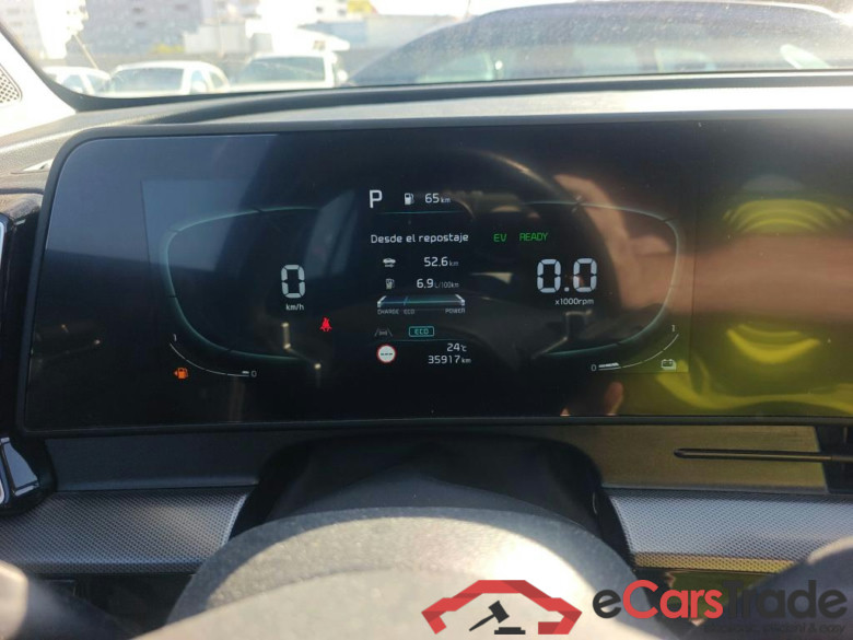 KIA Sportage / 2022 / 5P / todoterreno 1.6 T-GDi HEV 171kW (230CV) Drive 4X2 #4