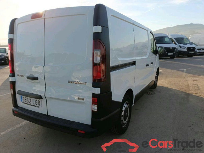 RENAULT Trafic / 2019 / 4P / furgón Furgón 27 L1H1 Energy BluedCi 88 kW (AC) #2