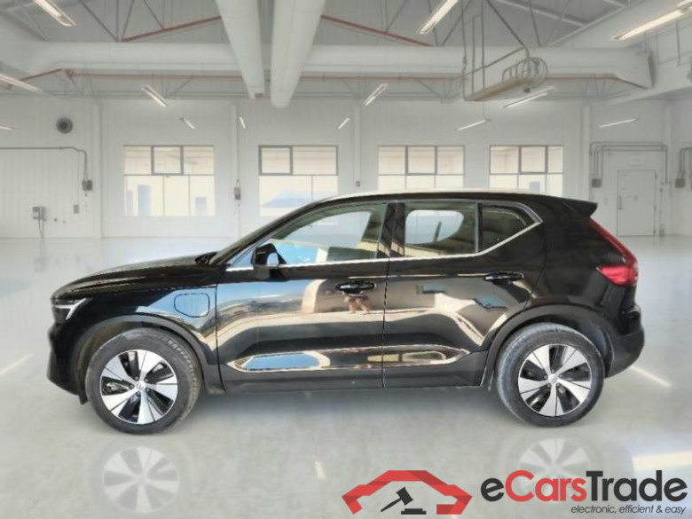 Volvo XC40 1.5 T4 Plug-In Hybrid Facelift Aut. LED Virtual ACC Navi KeylessGo Klima PDC ... #4