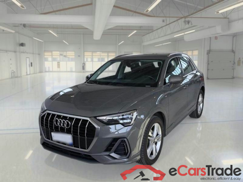 AUDI Q3 / 2018 / 5P / SUV 35 TFSI S TRONIC S LINE EDITION #1