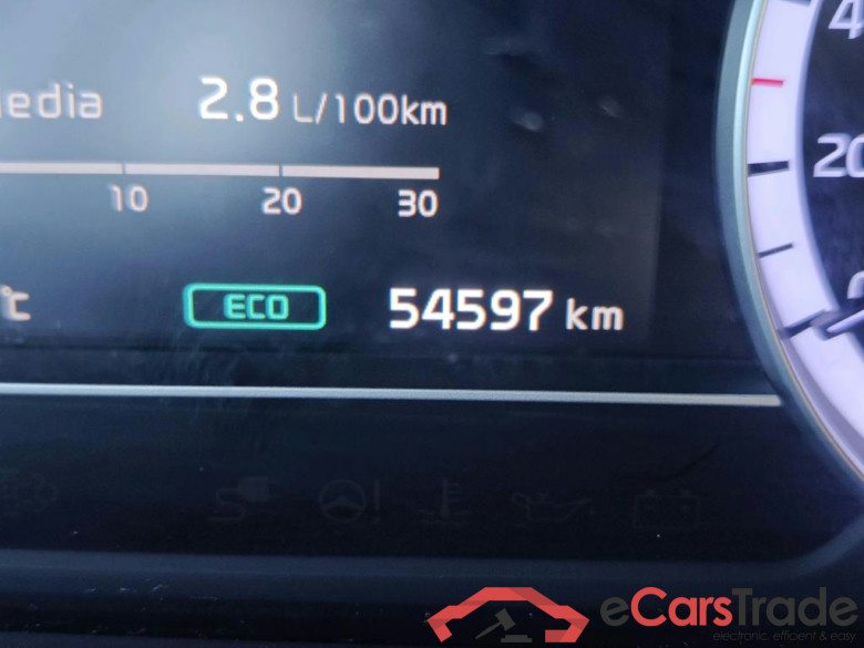 KIA Niro / 2019 / 5P / crossover 1.6 GDi PHEV 104kW (141CV) Drive #5