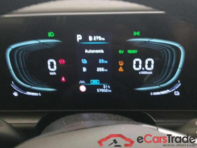 KIA Niro / 2022 / 5P / crossover 1.6 GDi PHEV 135kW (183CV) Drive #4