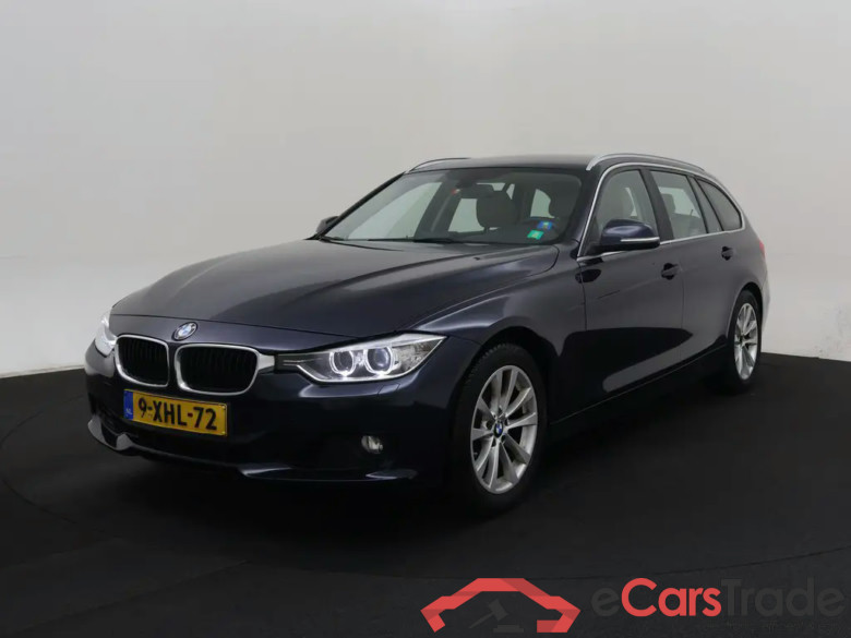 BMW 320i Luxury Aut. Xenon Navi-Pro Leather KeylessGo Klima PDC ... #1