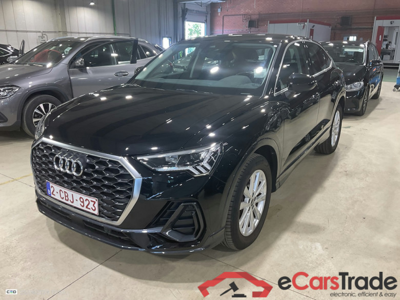 AUDI Q3 Sportback 1.4 45 TFSI E S TRONIC #1