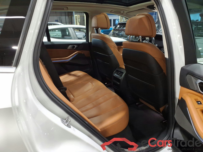 BMW X5 3.0 XDRIVE45E 155KW 4WD AUTO #5