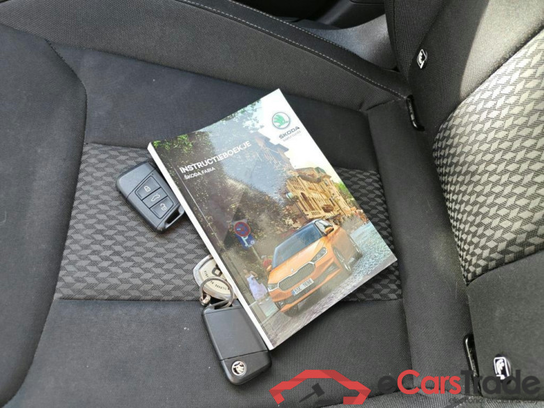SKODA FABIA 70 kW #6