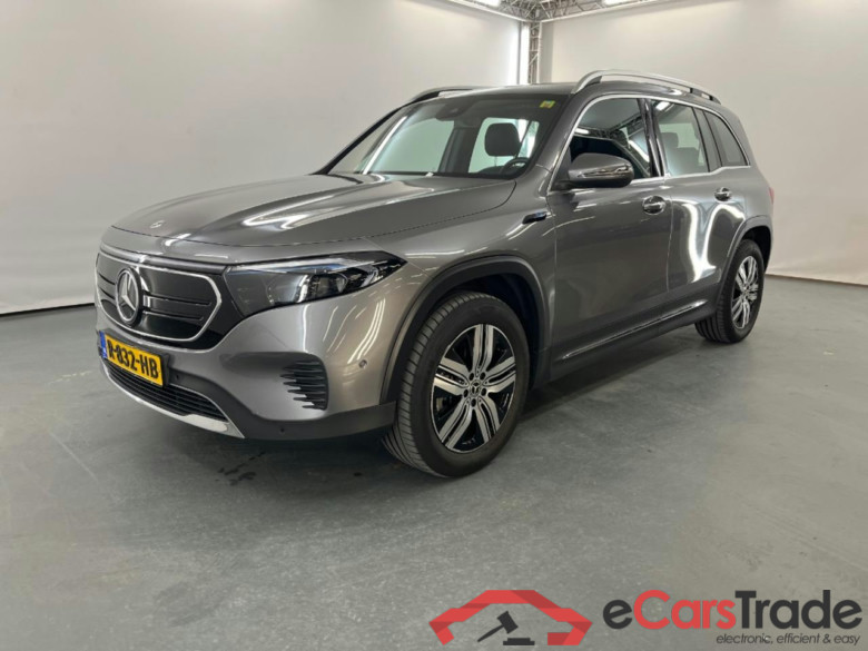 MERCEDES-BENZ EQB 250 Luxury Line 7p. 67 kWh