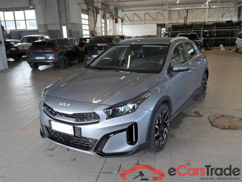 KIA XCEED / 2022 / 5P / CROSSOVER 1.5 T-GDI 160 CV MHEV IMT BUSINESS #1