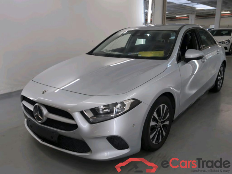 MERCEDES-BENZ A-Klasse 2.0 A 180 D BUSINESS SOLUTION DCT #1