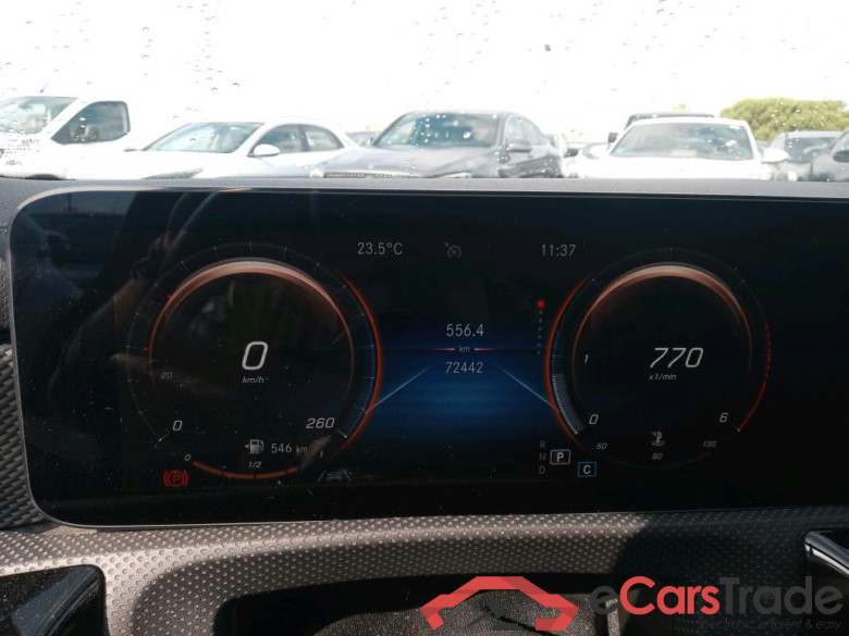 MERCEDES-BENZ CLA / 2019 / 4P / coupé CLA 200 D DCT #4