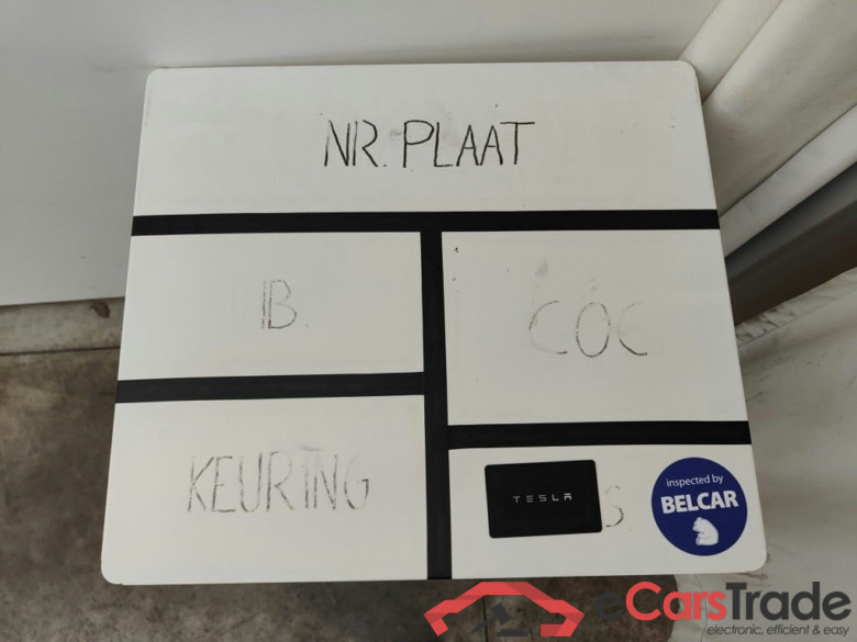 TESLA MODEL Y 72.5 kWh Dual Motor Long Range (324 kW) 5d #4