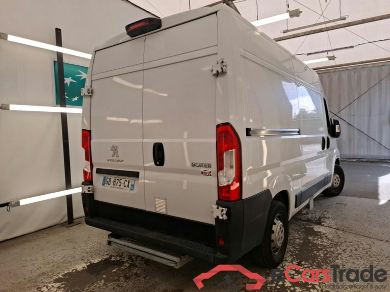 PEUGEOT Boxer / 2014 / 4P / Fourgon tôlé BlueHDi 140 S&S ASPHALT 335 L2H2 #3