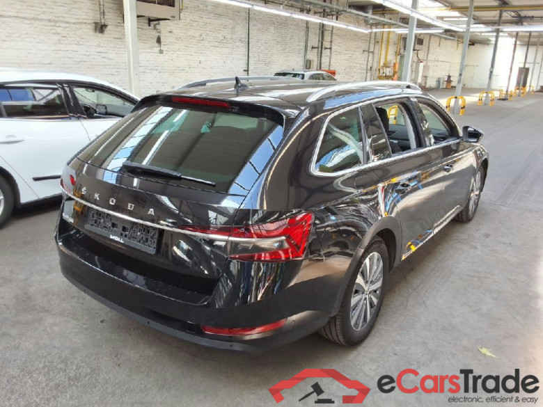 Superb Combi Style 2.0 TDI 110KW AT7 E6d #2