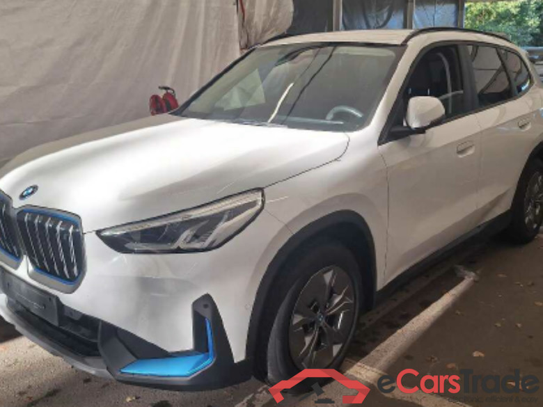 Baureihe iX1 30 xDrive 64kWh