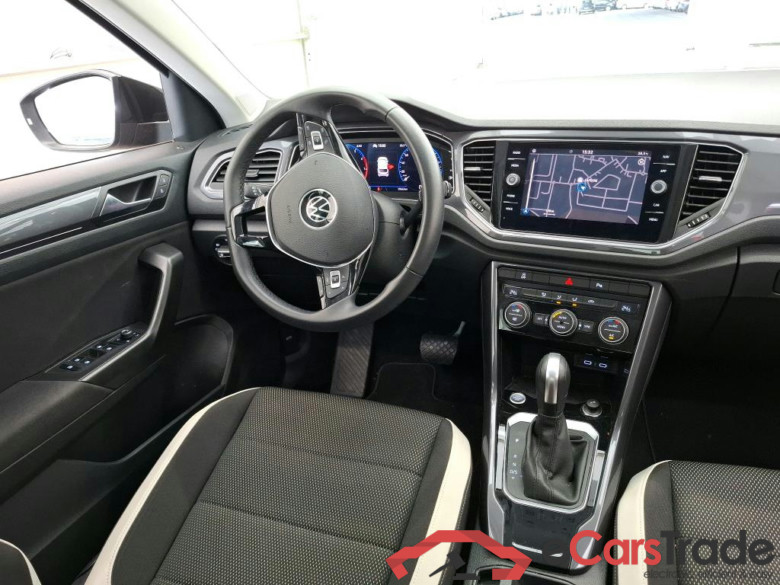 VOLKSWAGEN T-Roc / 2017 / 5P / SUV 1.5 TSI 150 EVO CARAT DSG7 #5