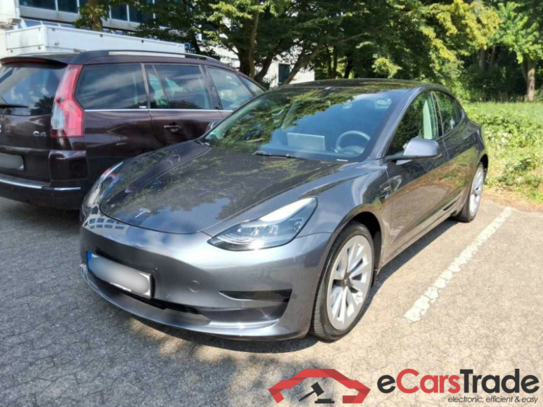 Tesla Model 3 DE - Lim4, RWD 60 kWh, (Facelift) 2023 - 2026