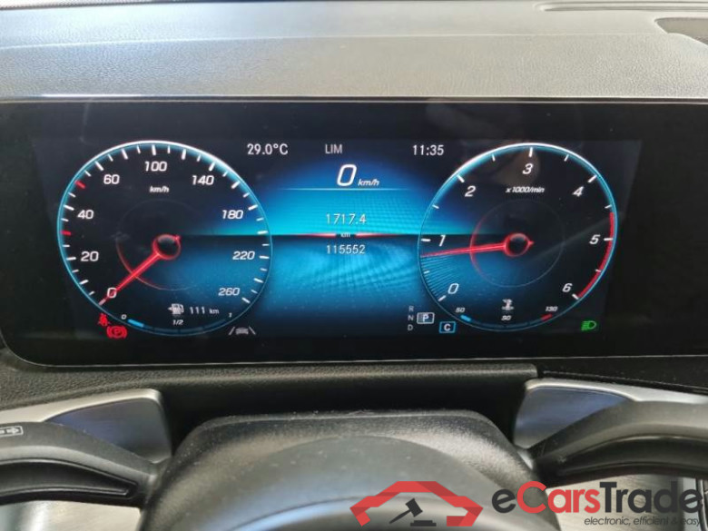 MERCEDES-BENZ GLB / 2019 / 5P / SUV GLB 200 D AUTOMATIC BUSINESS EXTRA #4