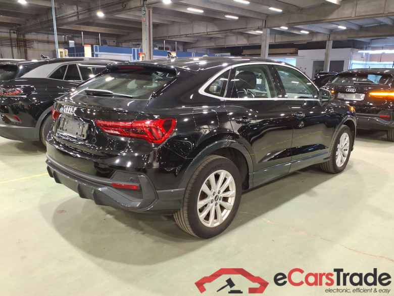 AUDI Q3 Sportback 1.4 45 TFSI E S TRONIC #4