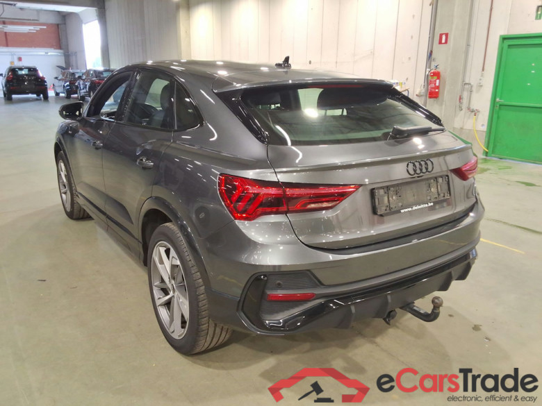 AUDI Q3 Sportback 1.4 45 TFSI E S TRONIC S LINE #2