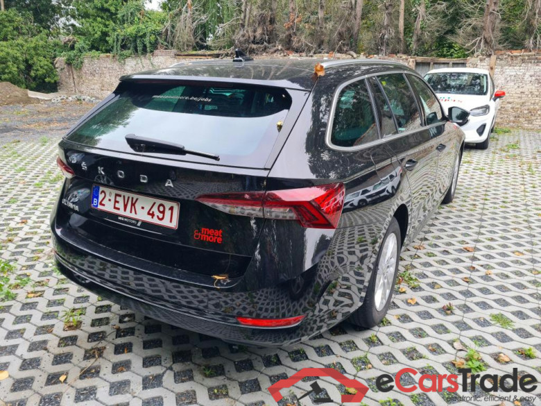 SKODA Octavia 2.0 CRTDI 85KW CLEVER #4