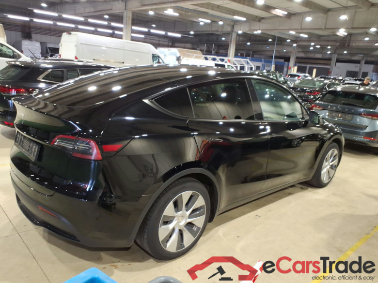 TESLA MODEL Y BEV AUTO RWD #4