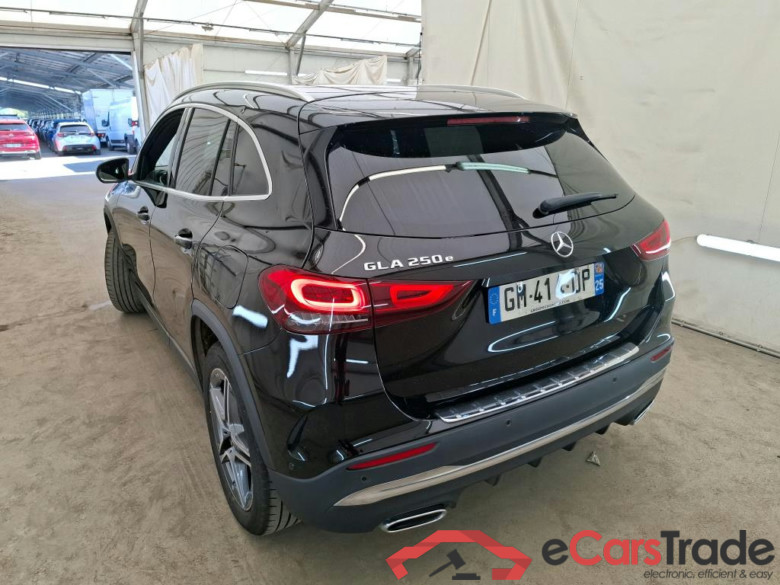 MERCEDES-BENZ GLA / 2020 / 5P / SUV GLA 250 e AMG LINE DCT #3