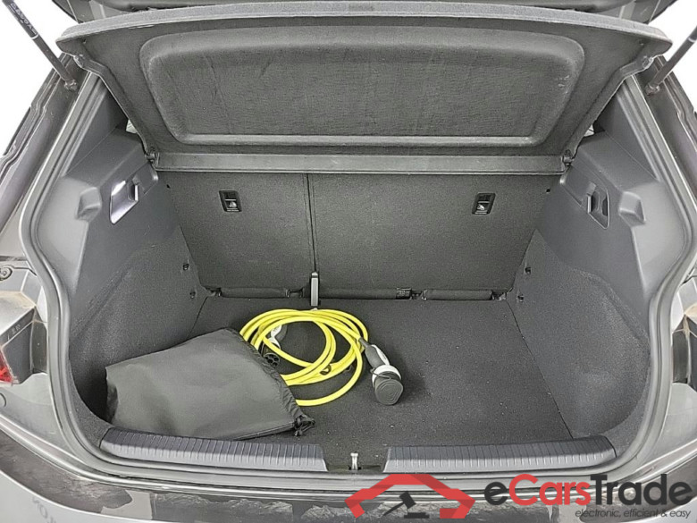 CUPRA Born 58kWh 150kW Essent.+Winterpack KPMG Edition 5D #5
