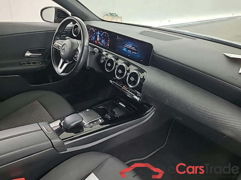 MERCEDES-BENZ CLA Shooting Brake CLA 180 d DCT Business Solution 5D 85kW #6