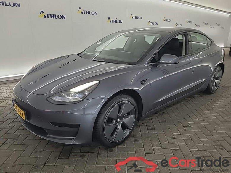 Tesla Model 3 Standard Range Plus RWD 4D 225kW