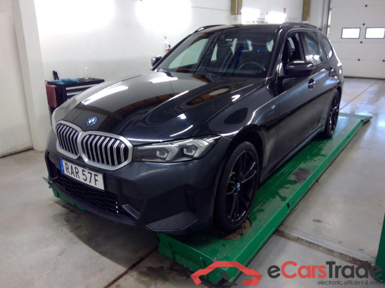 330e xDr.Tour. Con.M-Sp. Aut #1