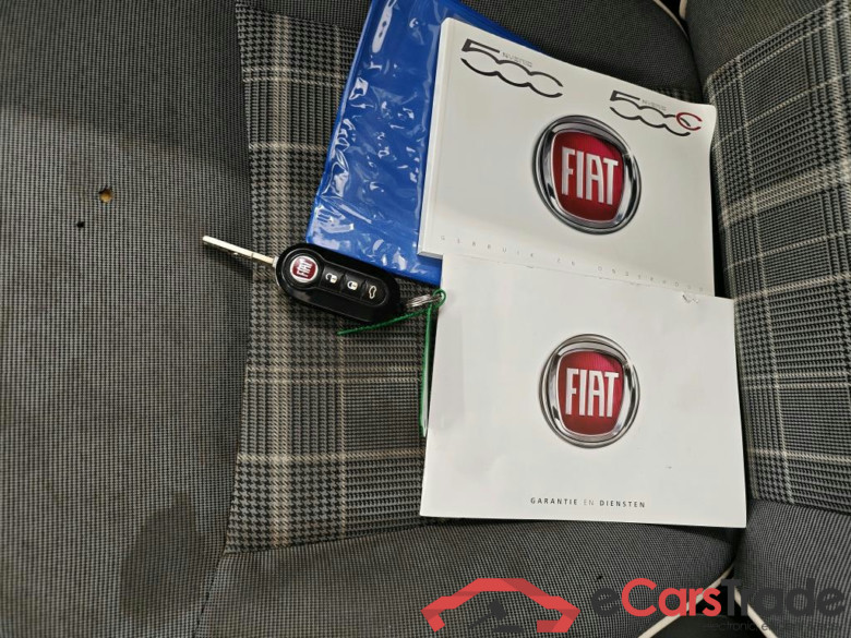 Fiat 500 1.0 70 Lounge Hybrid 3d #4