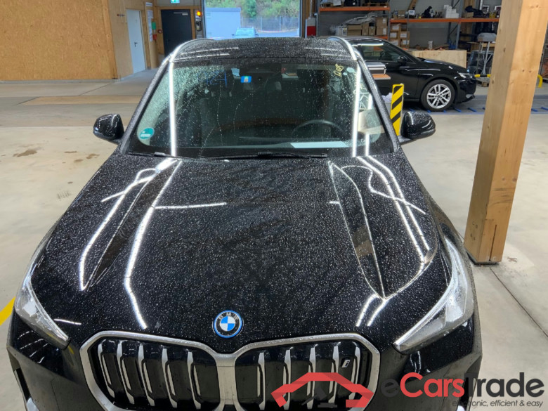 Baureihe iX1 30 xDrive 64kWh #3