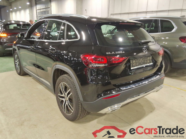 MERCEDES-BENZ GLA 1.3 GLA 250 E DCT BUSINESS SOLUTION #2