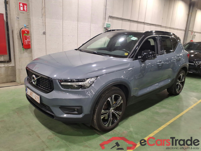 VOLVO XC40 1.5 T4 RECHARGE GEARTRONIC R-DESIGN #1