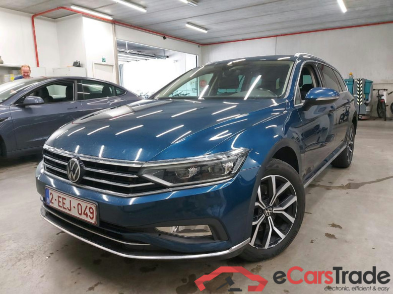 VOLKSWAGEN - VW  PASSAT VARIANT TDI 122PK DSG Elegance Business With Vienna Leather & Easy Opne Pack &  & Electric Foldable Towing Hook