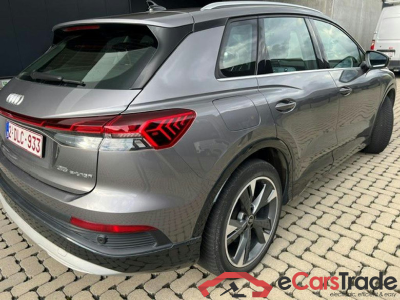 AUDI Q4 e-tron 55 kWh 35 Advanced #1