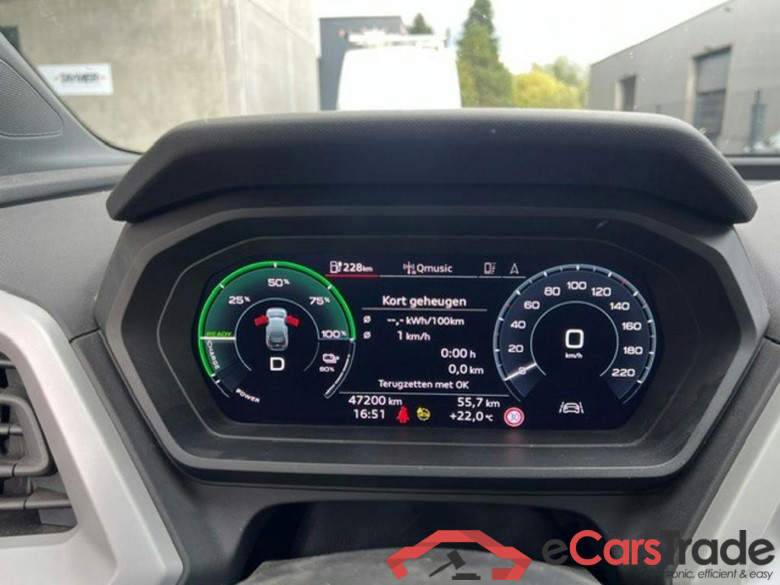 AUDI Q4 e-tron 55 kWh 35 Advanced #6